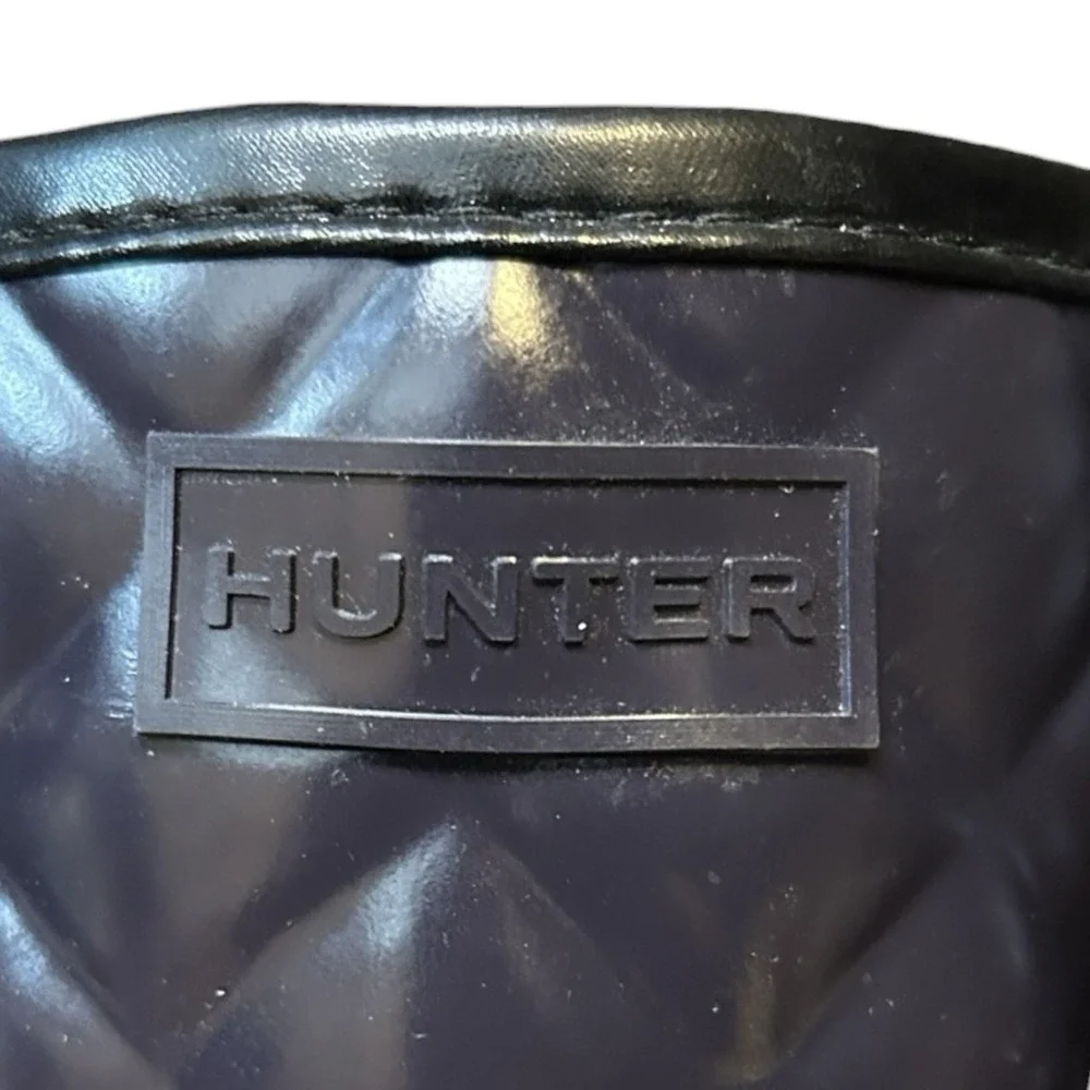 HUNTER Aubergine Refined Gloss Quilt Short Rain Boot sz 9 Gold Buckle Outdoor